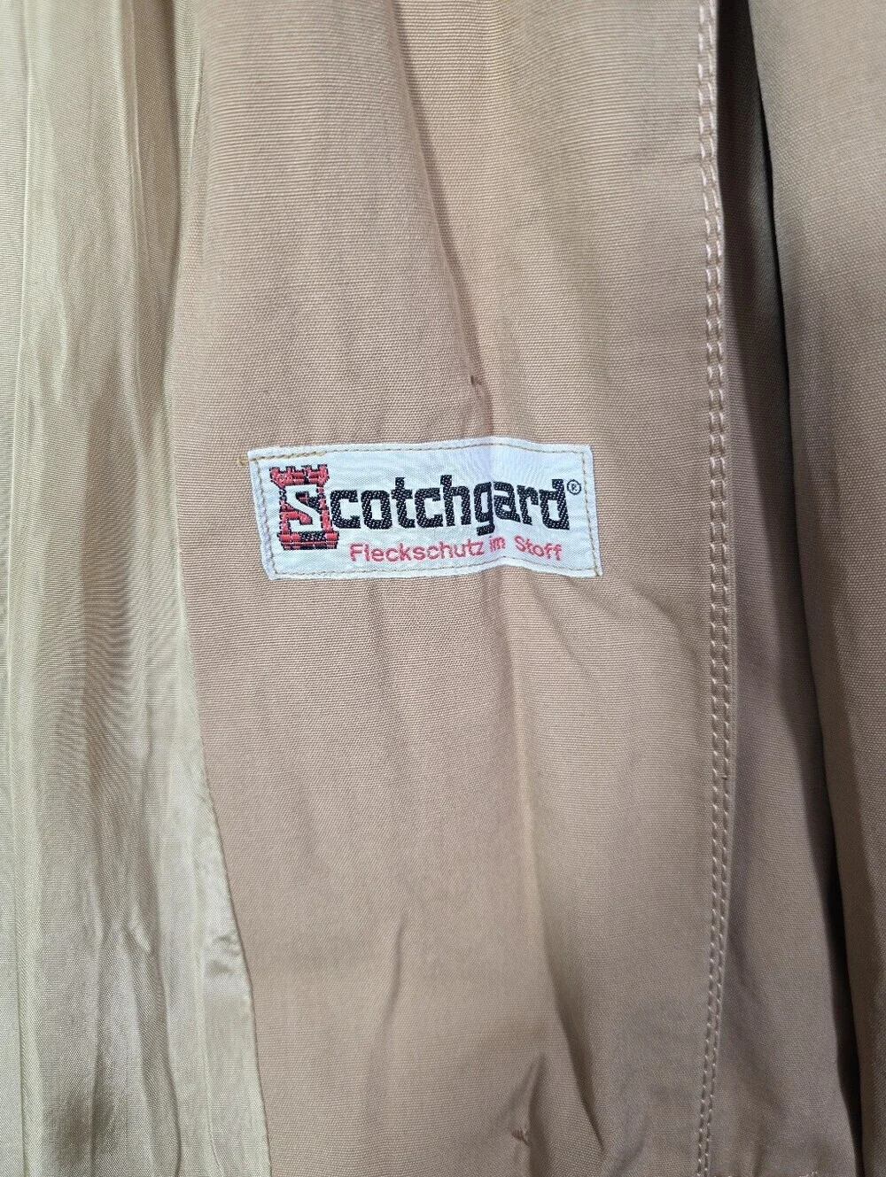 Women's Vintage Trench Coat XL Tan Military Gold Crest Buttons Oversized